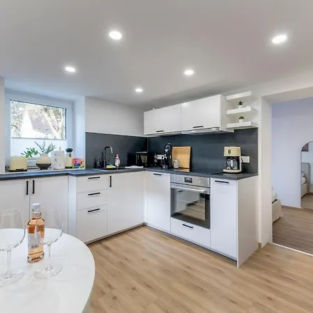 Modernes Nahe Der Altstadt Apartment
